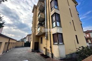 AMPIO TRILOCALE DA PERSONALIZZARE