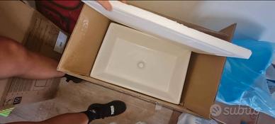 Lavabo d'appoggio NUOVO- Mai utilizzato!