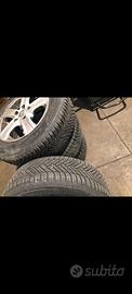 4 gomme invernali  con cerchi 