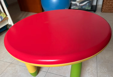 Tavolino camera bimbi
