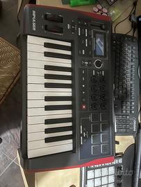 Tastiera Controller MIDI USB 25 tasti semipesati
