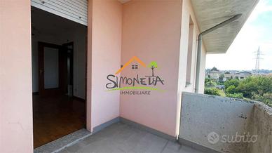 TRE LOCALI + BOX DOPPIO