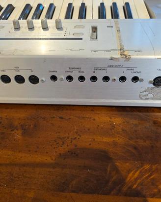 Korg Triton LE 76 tasti