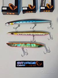 Set 3 topwater artificiali spinning  Savage Gear