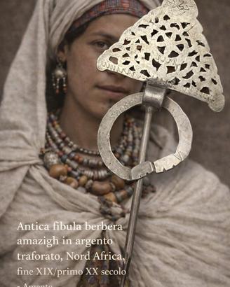 Antica grande fibula da mantello argento pieno