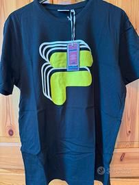 T-shirt FILA nera con logo verde fluo taglia M