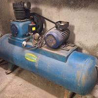Compressore industriale 150 litri 230 V a cinghia