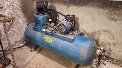 Compressore industriale 150 litri 230 V a cinghia