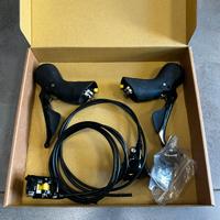 Comandi e Pinze Shimano 105 R7020 11v Disc