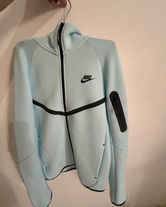 Nike tech azzurra