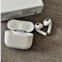 Airpods pro 2 generazione nuove mai usate.