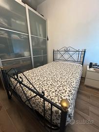 Letto da una piazza e mezzo con materasso e rete