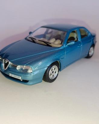 Alfa Romeo 156 1/24 Burago Bburago Auto Vintage 
