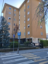 Trilocale molto luminoso da vendere in Bergamo cit