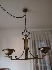 Lampadario in ferro battuto