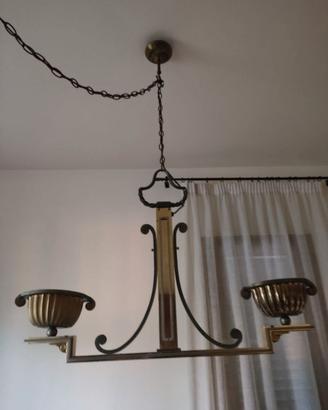 Lampadario in ferro battuto