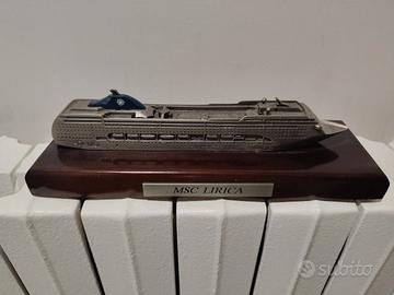 MSC LIRICA 
