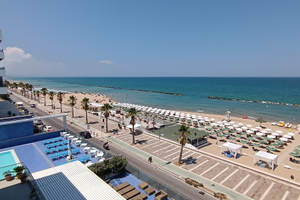 Trilocale fronte mare