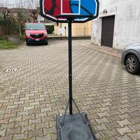 canestro mobile regolabile in altezza