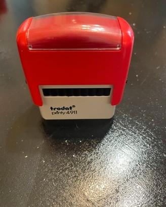 Timbro autoinchiostrant Tradat 4911