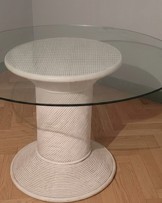Tavolo con top in cristallo
