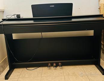 Pianoforte digitale Arius UDP 143