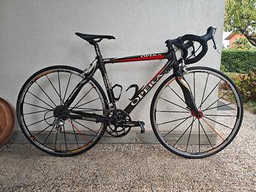 bici da corsa Pinarello Opera Canova