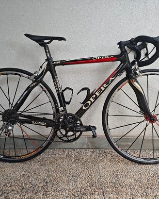 bici da corsa Pinarello Opera Canova