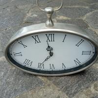 lampadario da cucina , più orologio da cucina 