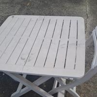 tavolo plastica da giardino con sedie