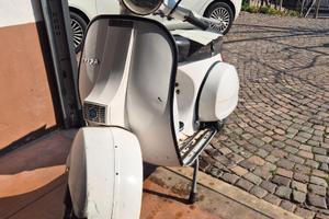 Vespa 200 PE