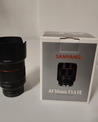 Samyang AF 50mm f/1.4 FE attacco Sony E-mount