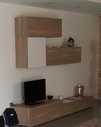 Aet soggiorno,tavolo sedie,tavolino vetro,comodino
