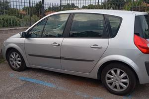 Renault Scenic 2