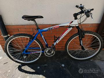 Bicicletta -Bici - Montain  Bike