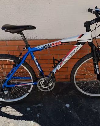 Bicicletta -Bici - Montain  Bike