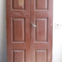 Coppia di porte antiche del 700 da restaurare.