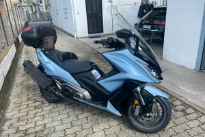 Kymco AK 550 anno 2022  perfetto