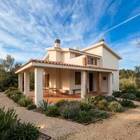 La tua casa indipendente a badde pedrosa