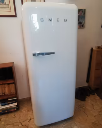 frigo smeg 222 litri FAB28RB1 