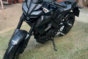 YAMAHA MT125 2024