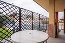 bilocale-al-piano-terra-in-residence-con-piscina