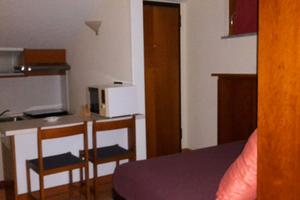 Catanzaro piazza roma monolocale arredato