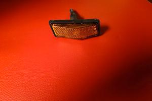 freccia laterale Fiat 131 mirafiori