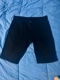 Jeans corto nero J.Sette Fashion & Wear – nuovo