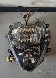 Faro Honda silver wing 600 