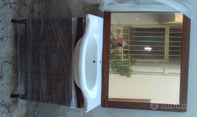 mobile bagno con specchio