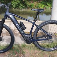 Cube Reaction Hybrid Race taglia M