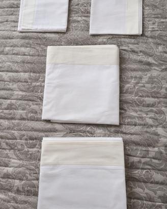 Set letto originale Pratesi per St. Regis 