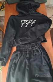Tuta sportiva (felpa + pantaloni) nera 777 nuova